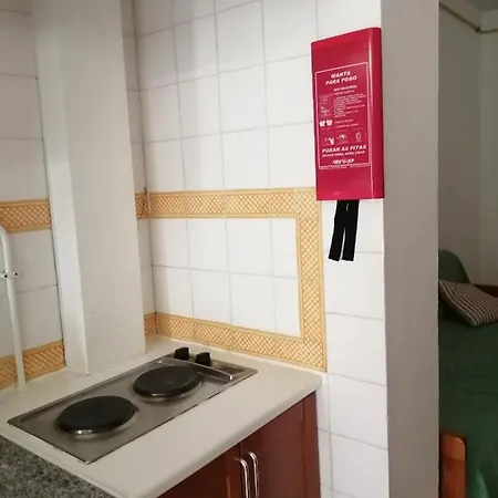 Cozy Apartment 5Min. Walking From Praia Da Rocha Appartement